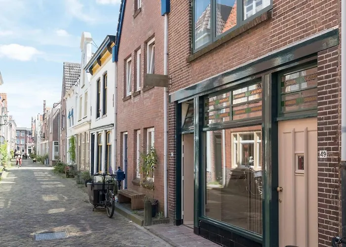 Slaaphuys Bed & Sauna * アルクマール