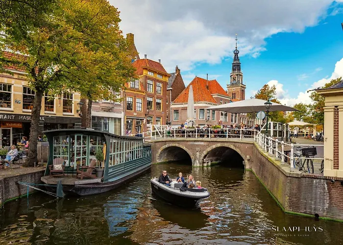 Slaaphuys Bed & Sauna アパート *