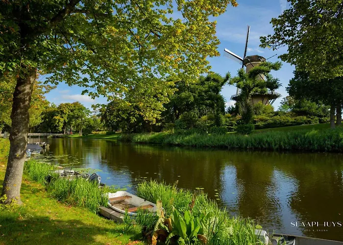 Slaaphuys Bed & Sauna アパート アルクマール